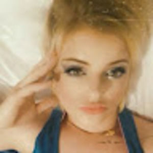 Meet your Posher, Emma jade